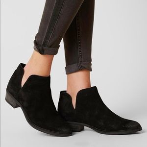Crevo Leighton Black Leather Boot